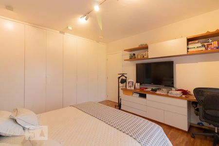 Suíte 1 de apartamento à venda com 2 quartos, 150m² em Vila Olímpia, São Paulo