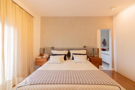 Suíte 1 de apartamento à venda com 2 quartos, 150m² em Vila Olímpia, São Paulo