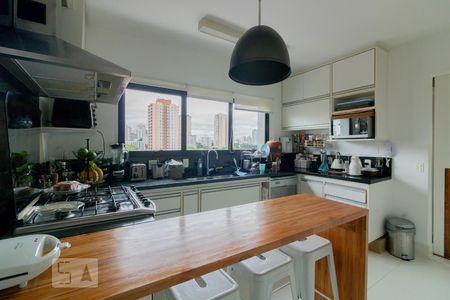 Apartamento à venda com 150m², 2 quartos e 2 vagas Apartamento à venda com 150m², 2 quartos e 2 vagasCozinha