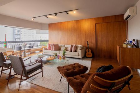Sala de apartamento à venda com 2 quartos, 150m² em Vila Olímpia, São Paulo