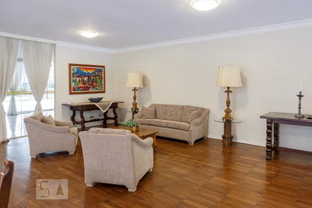 Apartamento à venda com 147m², 3 quartos e sem vagaSalão de Festas