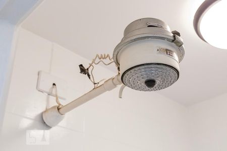 Apartamento à venda com 147m², 3 quartos e sem vagaChuveiro