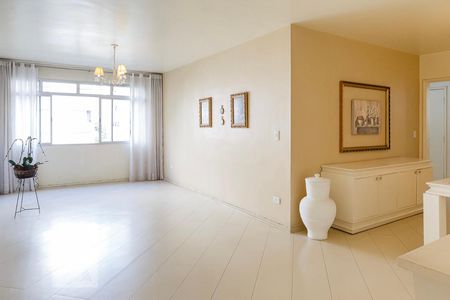 Sala de apartamento à venda com 3 quartos, 147m² em Paraíso, São Paulo