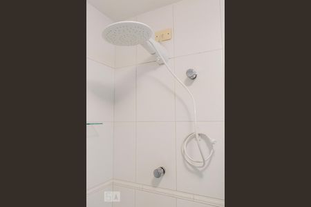 Apartamento à venda com 147m², 3 quartos e sem vagaChuveiro