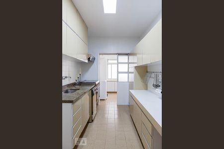 Apartamento à venda com 147m², 3 quartos e sem vagaCozinha