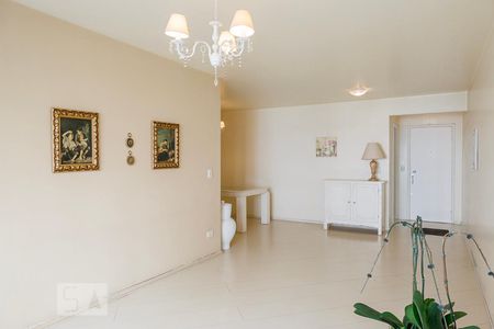 Sala de apartamento à venda com 3 quartos, 147m² em Paraíso, São Paulo