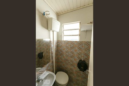 Casa à venda com 150m², 1 quarto e sem vaga Casa à venda com 150m², 1 quarto e sem vagaBanheiro 2