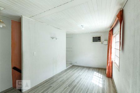 Casa à venda com 150m², 1 quarto e sem vaga Casa à venda com 150m², 1 quarto e sem vagaQuarto