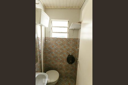 Casa à venda com 150m², 1 quarto e sem vaga Casa à venda com 150m², 1 quarto e sem vagaBanheiro 2