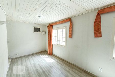 Casa à venda com 150m², 1 quarto e sem vaga Casa à venda com 150m², 1 quarto e sem vagaQuarto