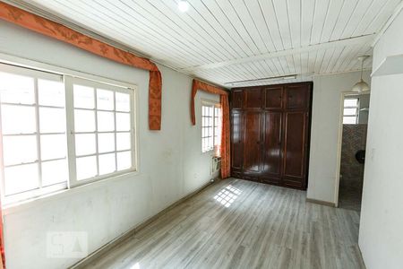 Casa à venda com 150m², 1 quarto e sem vaga Casa à venda com 150m², 1 quarto e sem vagaQuarto