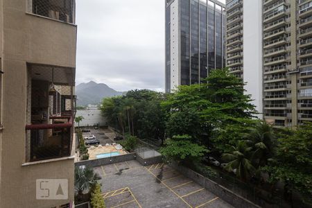 varanda de apartamento à venda com 2 quartos, 64m² em Barra da Tijuca, Rio de Janeiro