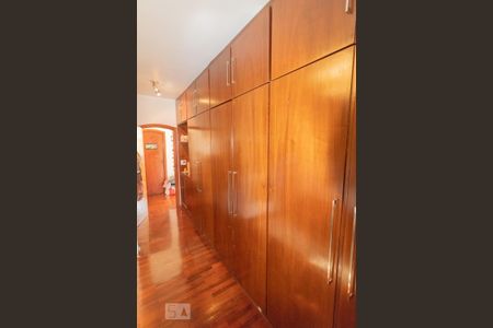 Casa à venda com 383m², 3 quartos e 6 vagasSuíte 1