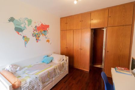 Casa à venda com 383m², 3 quartos e 6 vagasSuíte 2