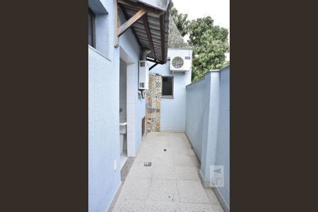 Casa de condomínio à venda com 255m², 4 quartos e 1 vagaÁrea de Serviço