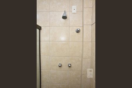 Casa de condomínio à venda com 255m², 4 quartos e 1 vagaBanheiro da Suíte 1