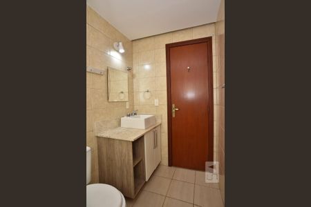 Casa de condomínio à venda com 255m², 4 quartos e 1 vagaBanheiro da Suíte 3