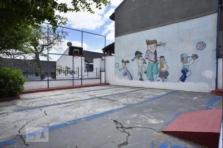 Casa de condomínio à venda com 255m², 4 quartos e 1 vagaQuadra Esportiva