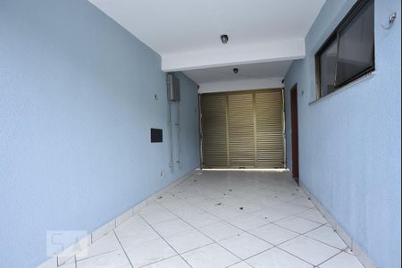 Casa de condomínio à venda com 255m², 4 quartos e 1 vagaGaragem