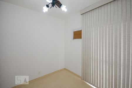 Apartamento à venda com 98m², 2 quartos e 1 vagaQuarto 1