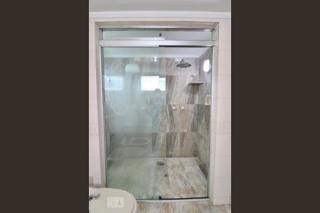 Apartamento à venda com 170m², 3 quartos e 2 vagas Apartamento à venda com 170m², 3 quartos e 2 vagasBanheiro 2 - Suíte