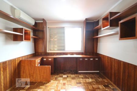 Apartamento à venda com 170m², 3 quartos e 2 vagas Apartamento à venda com 170m², 3 quartos e 2 vagasQuarto 3