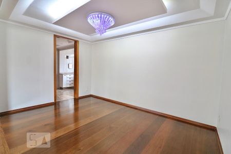 Apartamento à venda com 170m², 3 quartos e 2 vagas Apartamento à venda com 170m², 3 quartos e 2 vagasSala de Jantar