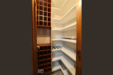 Apartamento à venda com 170m², 3 quartos e 2 vagas Apartamento à venda com 170m², 3 quartos e 2 vagasCozinha