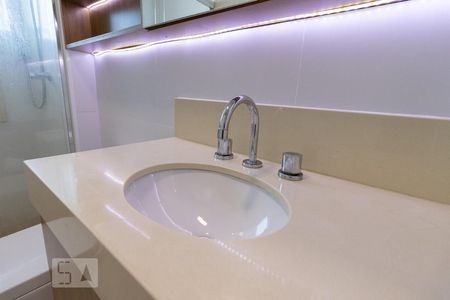 Apartamento à venda com 85m², 3 quartos e 2 vagasBanheiro - Torneira