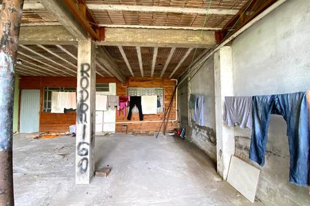 Casa para alugar com 60m², 1 quarto e 1 vaga Casa para alugar com 60m², 1 quarto e 1 vagaGaragem