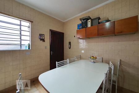 Casa à venda com 134m², 3 quartos e 3 vagas Casa à venda com 134m², 3 quartos e 3 vagasCozinha