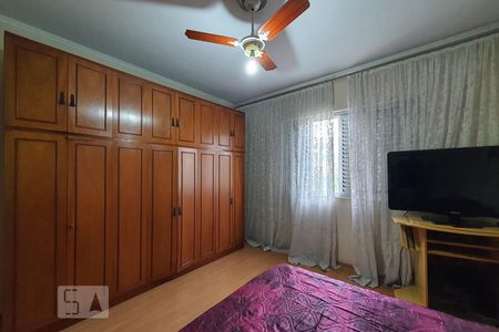 Casa à venda com 134m², 3 quartos e 3 vagas Casa à venda com 134m², 3 quartos e 3 vagasQuarto 2