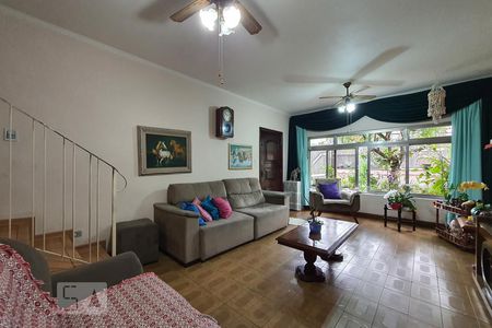 Sala de casa à venda com 3 quartos, 134m² em Jardim Patente, São Paulo