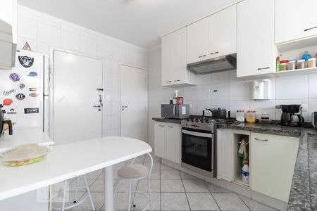 Apartamento à venda com 90m², 2 quartos e 1 vagaCozinha