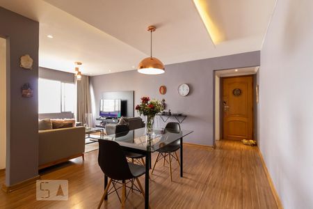 Sala de apartamento à venda com 2 quartos, 90m² em Vila Monumento, São Paulo