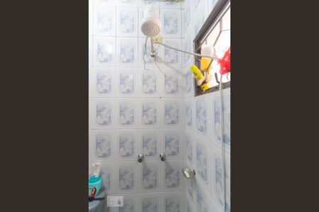 Casa à venda com 136m², 3 quartos e 2 vagas Casa à venda com 136m², 3 quartos e 2 vagasBanheiro 1