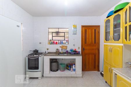 Casa à venda com 136m², 3 quartos e 2 vagas Casa à venda com 136m², 3 quartos e 2 vagasCozinha