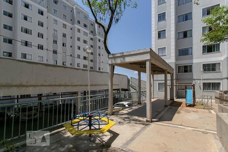 Apartamento à venda com 57m², 2 quartos e 1 vaga Apartamento à venda com 57m², 2 quartos e 1 vagaÁrea Comum - Playground