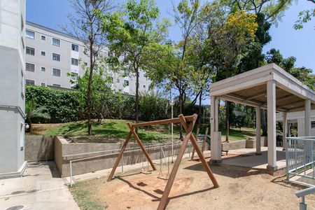 Apartamento à venda com 57m², 2 quartos e 1 vaga Apartamento à venda com 57m², 2 quartos e 1 vagaÁrea Comum - Playground