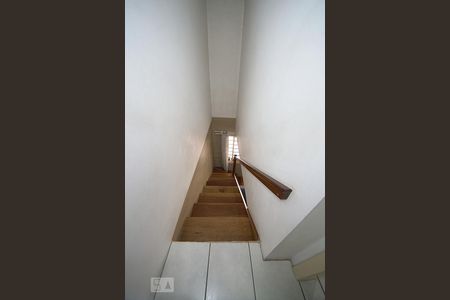 Escada de apartamento à venda com 2 quartos, 140m² em Vicentina, São Leopoldo