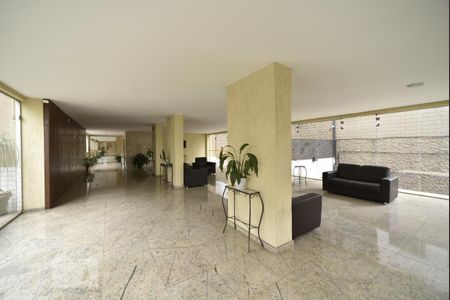 Apartamento à venda com 68m², 2 quartos e 1 vagaÁrea comum - hall de entrada