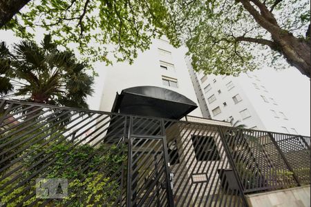 Apartamento à venda com 68m², 2 quartos e 1 vagaÁrea comum - portaria