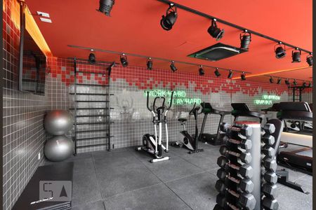 Studio para alugar com 23m², 1 quarto e sem vaga Studio para alugar com 23m², 1 quarto e sem vagaÁrea comum - Academia