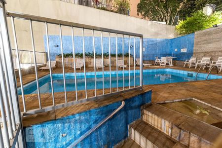 Apartamento à venda com 70m², 3 quartos e 1 vagaÁrea comum - Piscina