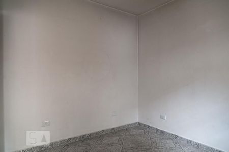Quarto de casa para alugar com 1 quarto, 40m² em Vila Rosália, Guarulhos