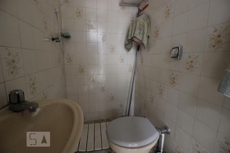 Casa à venda com 200m², 4 quartos e 5 vagasBanheiro 3