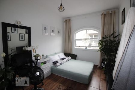 Casa à venda com 200m², 4 quartos e 5 vagasQuarto 3