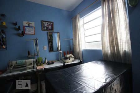 Casa à venda com 200m², 4 quartos e 5 vagasQuarto 5