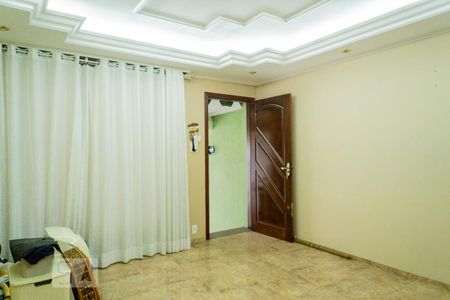 Sala de casa para alugar com 3 quartos, 170m² em Vila Bastos, Santo André
