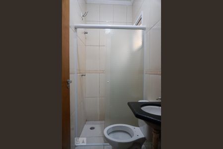 Casa de condomínio à venda com 65m², 3 quartos e 1 vaga Casa de condomínio à venda com 65m², 3 quartos e 1 vagaBanheiro da Suíte
